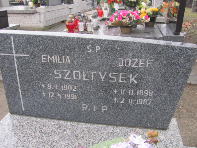 Emilia Szołtysek 1902 Przyszowice - Grobonet - Wyszukiwarka osób pochowanych