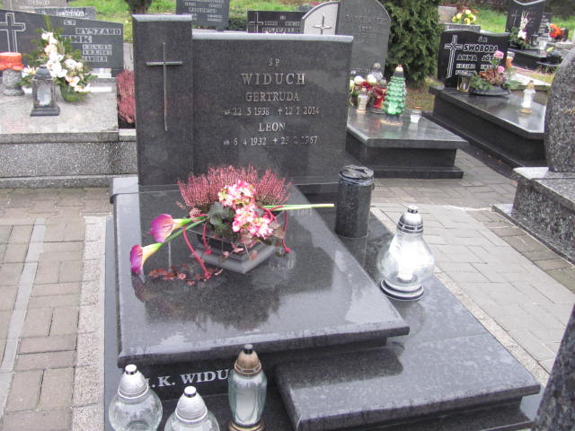 Grób Gertruda Widuch